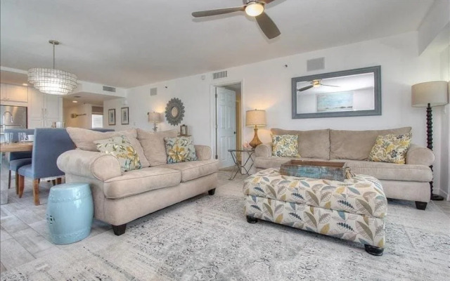 Shore 502 by RedAwning