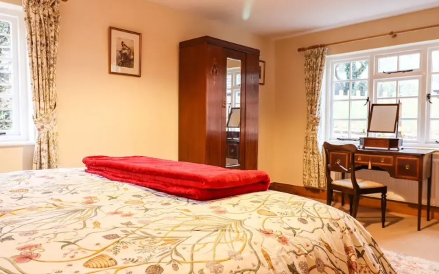 Posbury Lodge