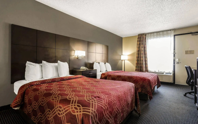 Travelodge by Wyndham North Charleston