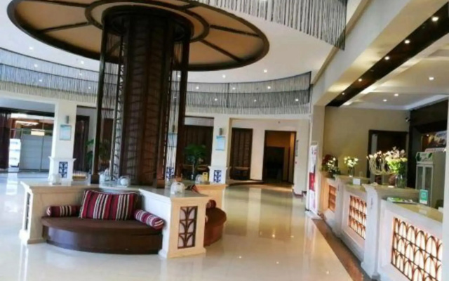 Xianshan Liuyun Holiday Hotel