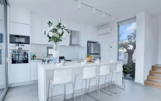 Villa Chivon AQ WP8