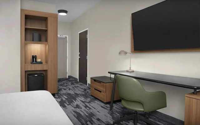 Fairfield Inn & Suites by Marriott Paris