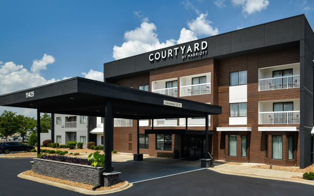 Courtyard by Marriott Charlotte/Matthews