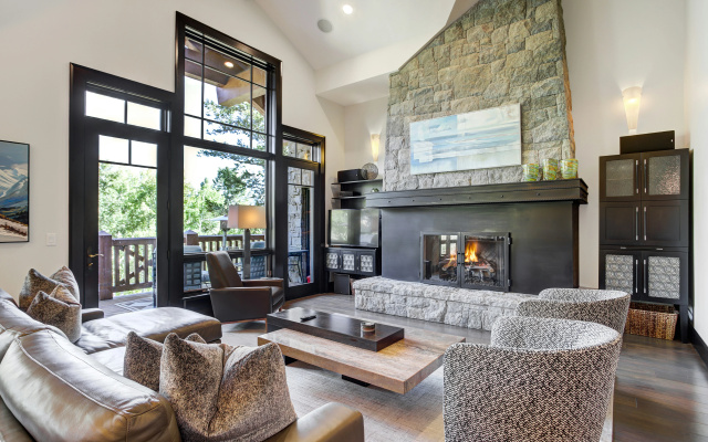 Bachelor Gulch Village by Vail Resorts