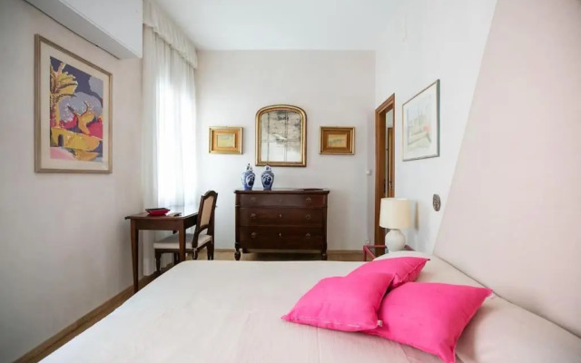St Mark Apartments