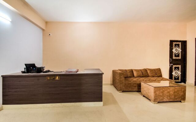OYO 60034 Silver Estate Residency