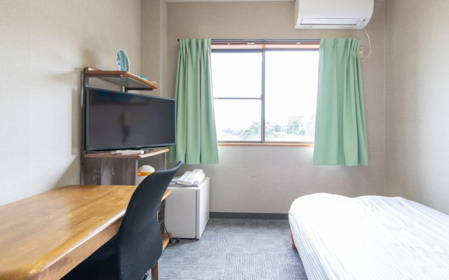 OYO Hotel Izumi Yusen Shukuhaku Center