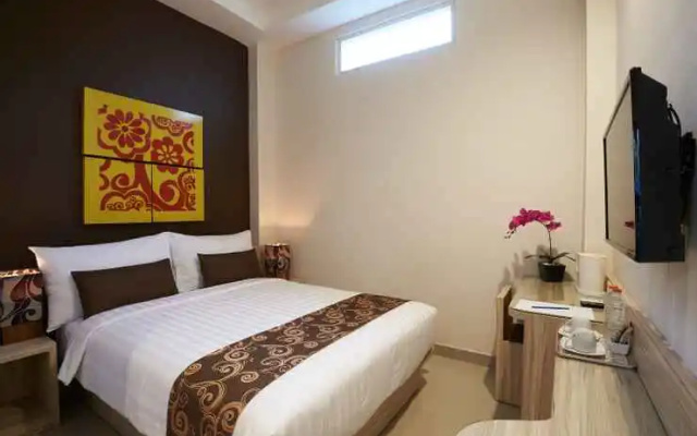 Grand Aularis Hotel