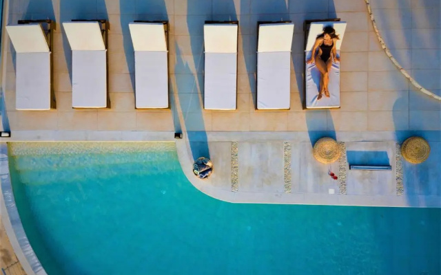Villa Skyfall