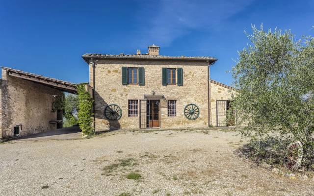 Tuscan Farmhouse near Siena