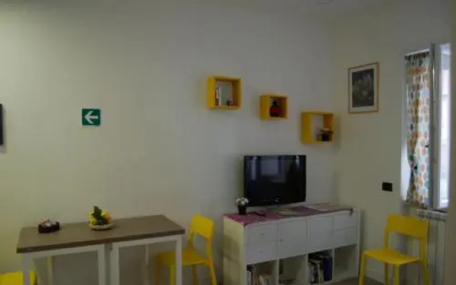 Interno Sette