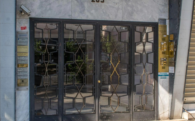 Alexandras Metro Studio