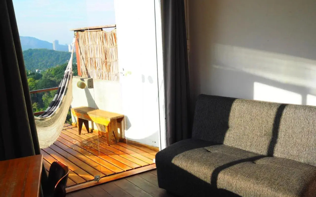 Casa 48 Guesthouse