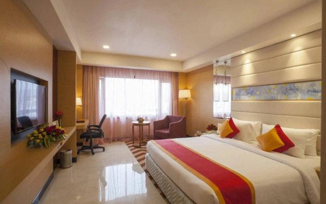 Dolphin Hotel