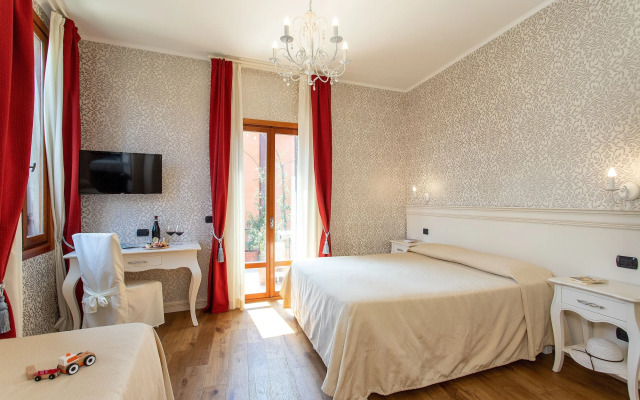 Charming Palace Santa Fosca