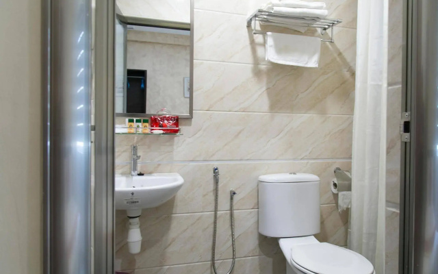 Global Inn Hotel
