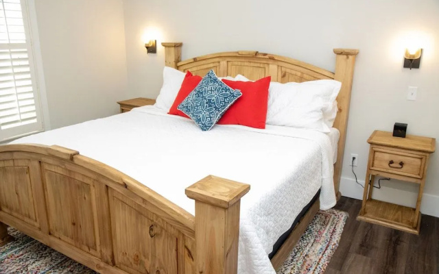 Pomar House Suites