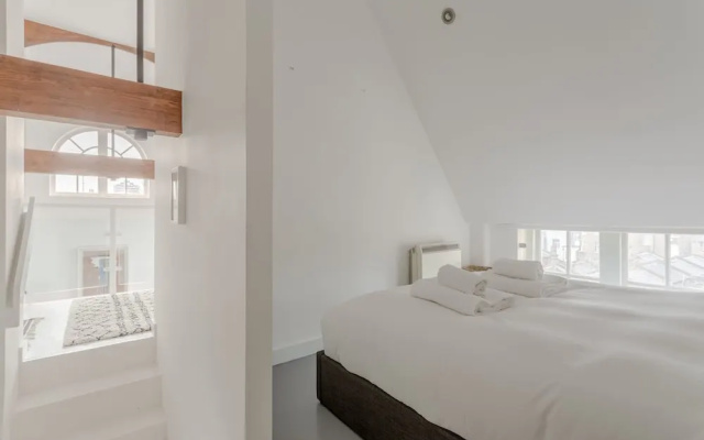 1 Bedroom Retro Apartment
