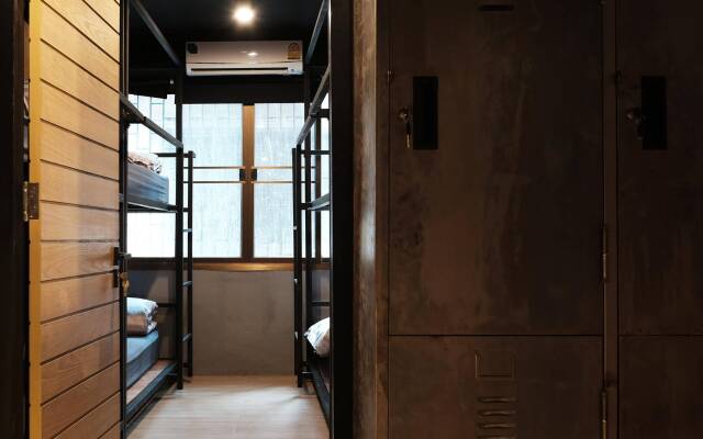 Nap@pan Hostel Бангкок вид на фасад