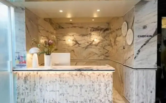 The Kin Hotel