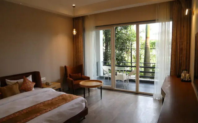 Merak Resort, Corbett