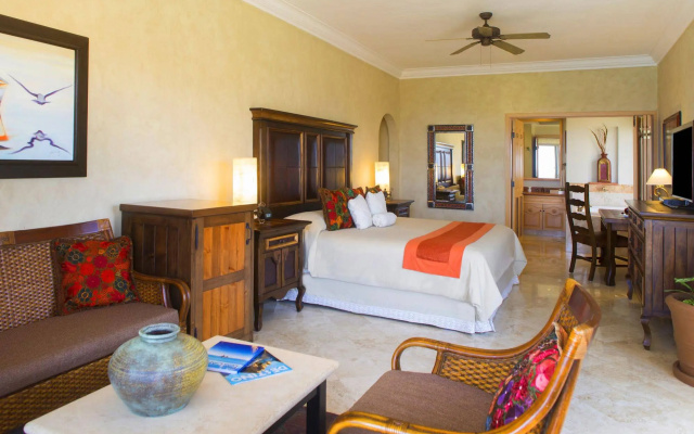 Villa La Estancia Residences