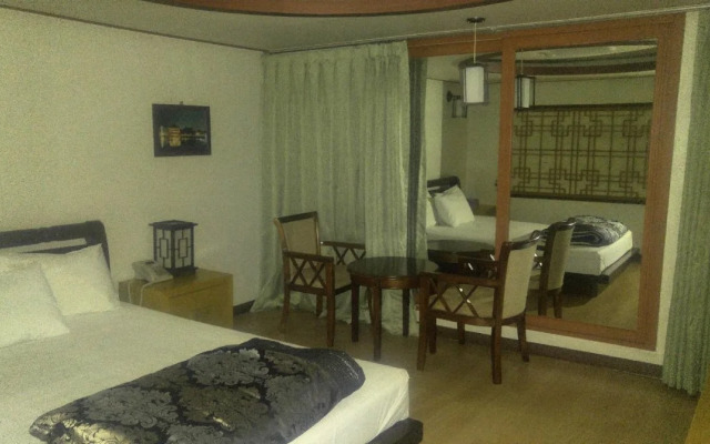 Arirang Hotel