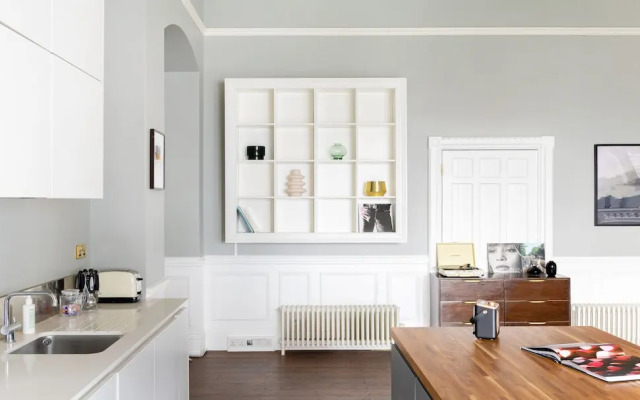 The Saint Pancras Retreat - Modern & Central 2bdr Apartment