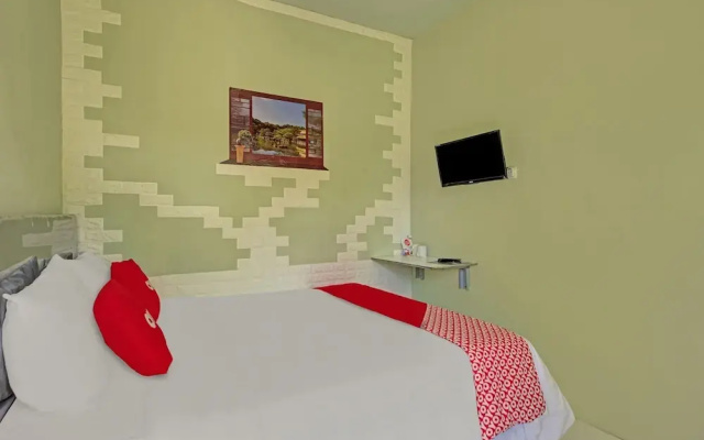 Hotel O Villa Inn App Trawas Bintaro Syariah