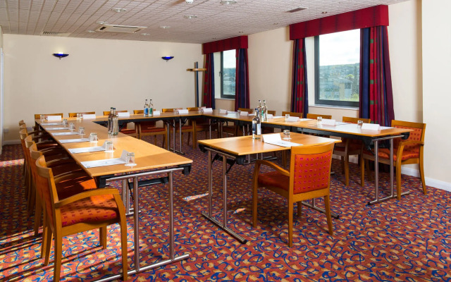 Holiday Inn Express Bradford City Centre by IHG
