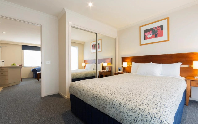 Best Western Plus Canberra Central Apartments