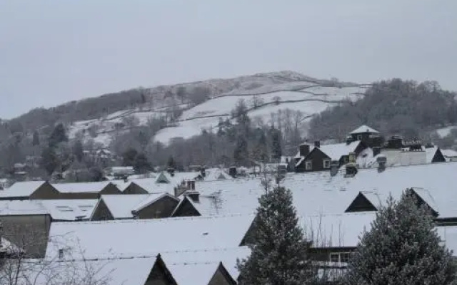 The Lakes B&B