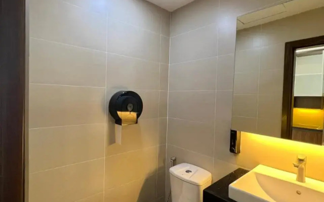 Royal Apartment in Muong Thanh