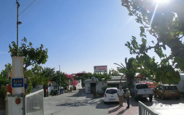 Santorini Camping Rooms
