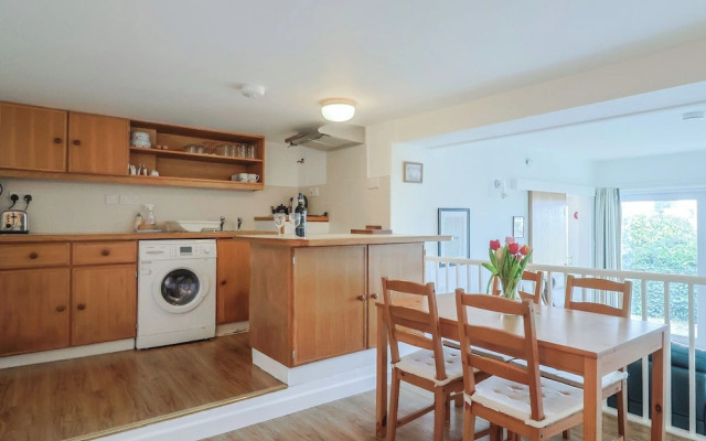Greystones Flat