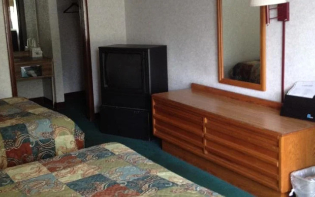 121 Motel