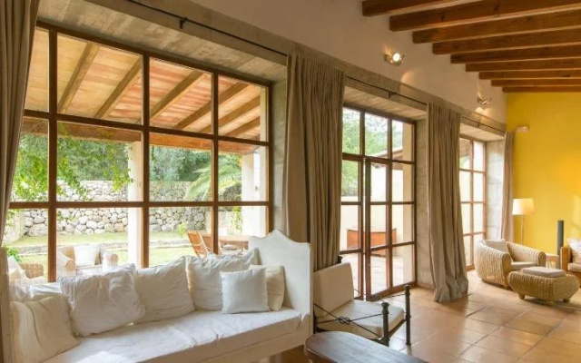 FincaHotel Can Coll