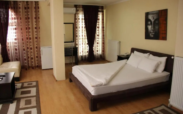 Garni Hotel Rile Men
