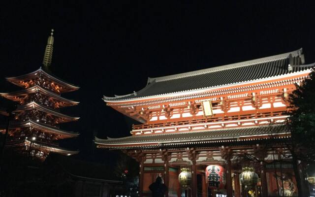 Отель Khaosan Tokyo Laboratory Токио вид на фасад