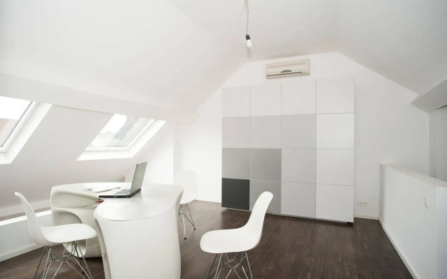 Smartflats Louises Penthouse