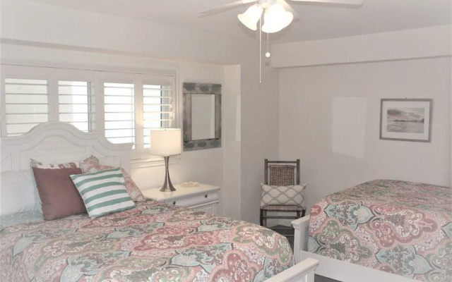 Jamaica Royale 504 - 2 Br Condo