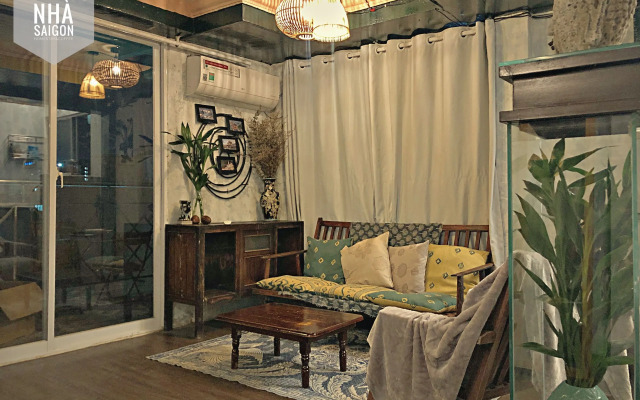 NHÀ SAIGON | Rustic Style & Spacious Room L1