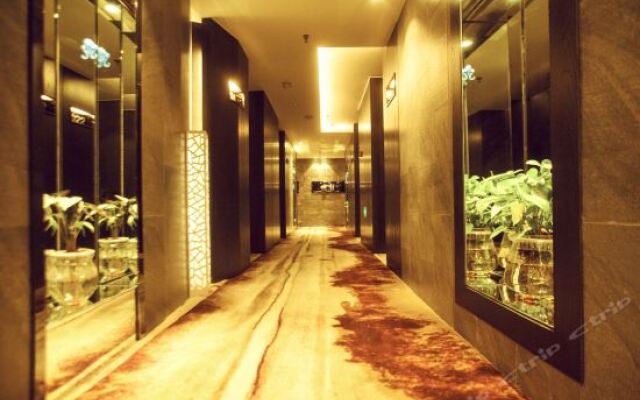 Minos Hotel вид на фасад