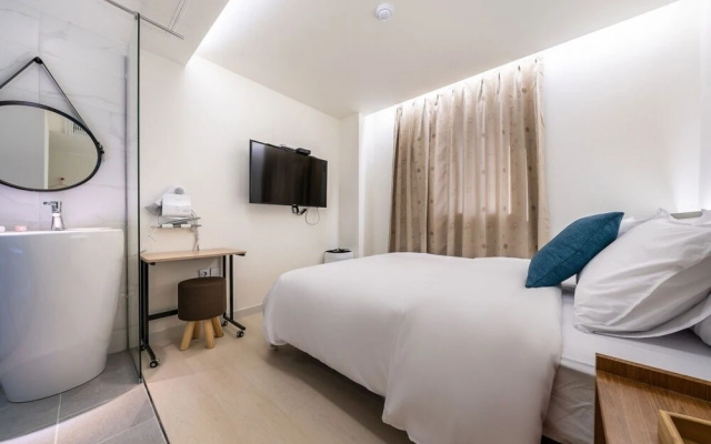 Pyeongtaek Belle Hotel