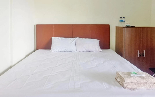 Grand Kencana Guesthouse near Wisata Bahari Lamongan