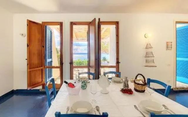 Villa Finestre sul Mare II