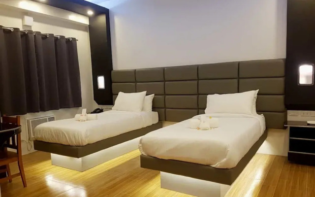Dream Hotel