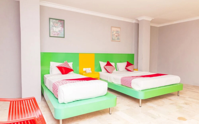 Kita Hotel
