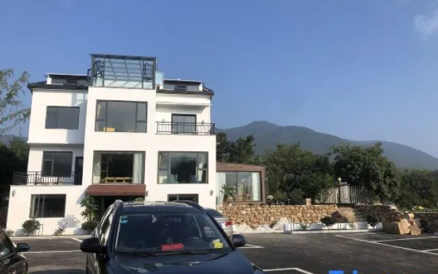 Yixing Xiaolou Zhangyuan B & B