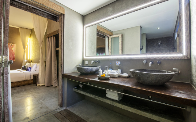 Blue Karma Dijiwa Seminyak